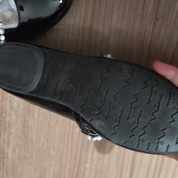 Girls Nina Dress Shoes - Picture 4 of 4